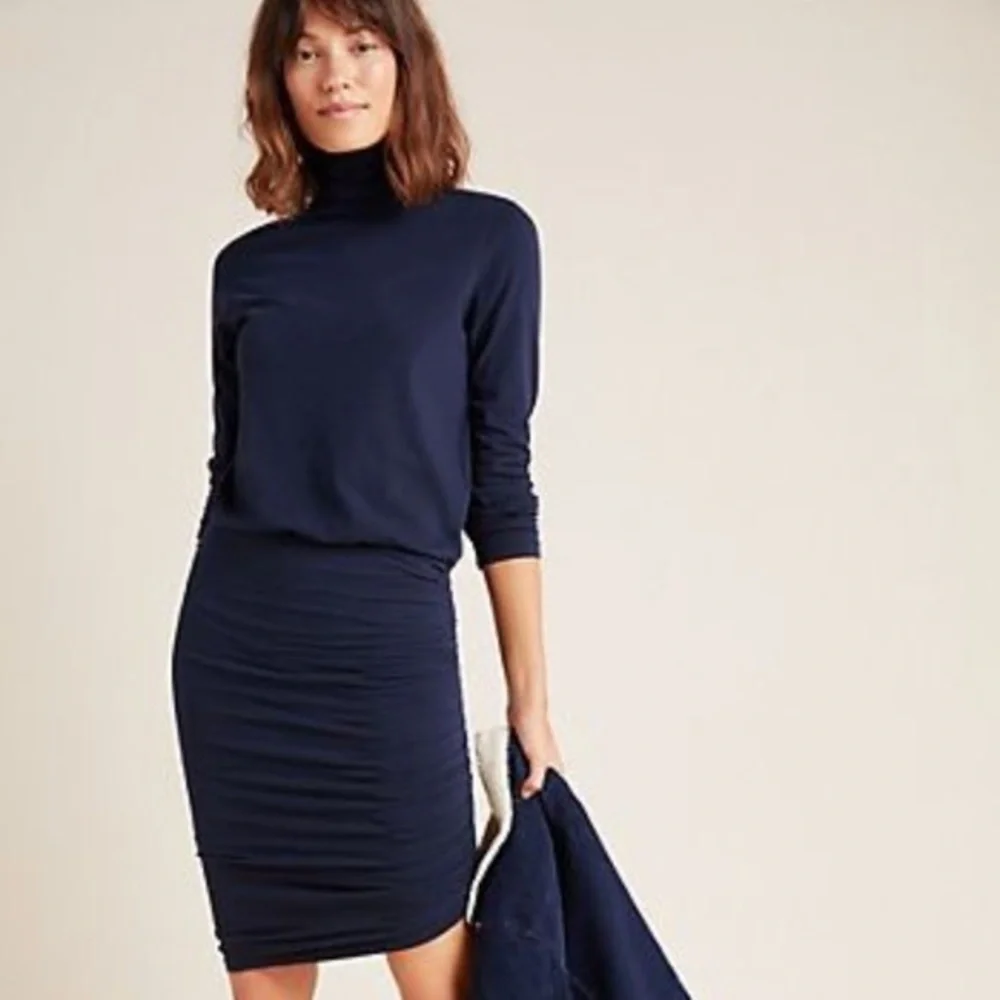 Sundry Turtleneck Ruched Side Blouson Fitted Dress in Navy - NWOT - Size Large